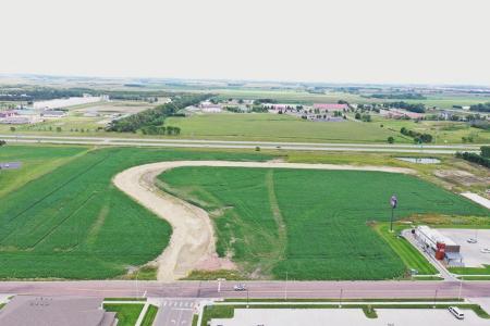 L6, B2 Wilbert Square Addition, Brookings, South Dakota 57006