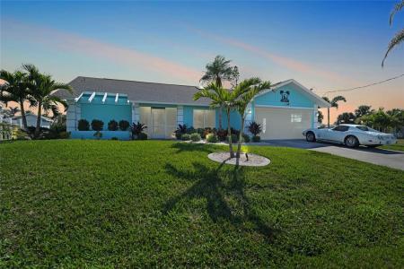 15652 Ruston Circle, Port Charlotte, Floryda 33981, USA