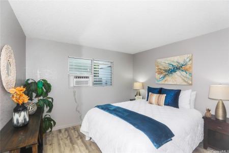 98-1445 Kamahao Street #72, Pearl City, Hawaii 96782, USA