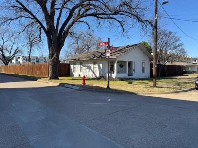 13305 Goodland Street, Farmers Branch, Texas 75234, USA