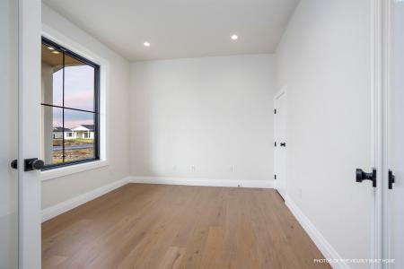 184 Taylor Lane, Pasco, Washington 99301, USA