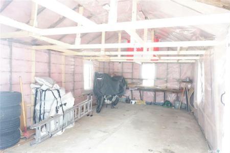 512 CENTRE STREET, Assiniboia, Saskatchewan S0H 0B0, Canada