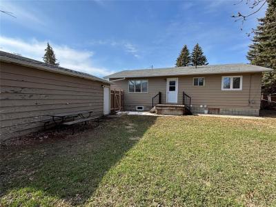 302 FLETCHER STREET EAST, Killarney, Manitoba R0K 1G0, Canada
