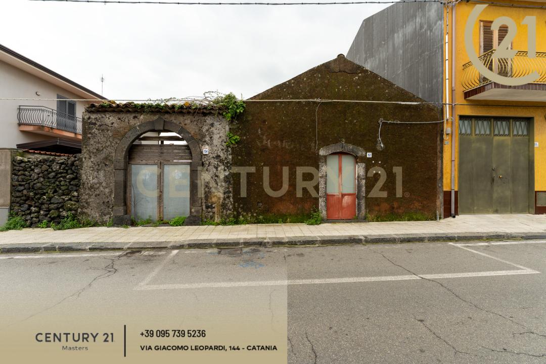 Via Alessandro Manzoni, Viagrande, Sicilia 95029, Италия