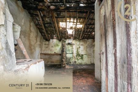 Via Alessandro Manzoni, Viagrande, Sicilia 95029, Италия