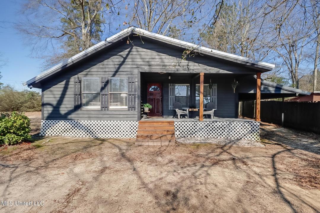 735 N Magnolia Drive, Wiggins, מיסיסיפי 39577, ארצות הברית של אמריקה 