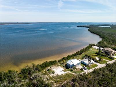 5966 Cove Street, St James City, Florida 33956, USA