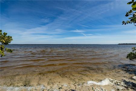 5966 Cove Street, St James City, Florida 33956, USA