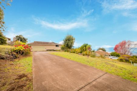 499 Kolohala Drive, Kula, Hawaii 96790, USA