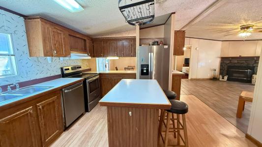 5243 Morris Street, Crestview, Florida 32539, USA