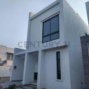 Urb Mallorca Village 1, Daule, Guayas 00001, Ecuador