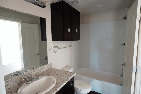 2910 Town Square Avenue , 24, Bryan, 텍사스 77802, 미국