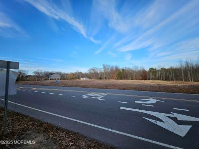 1122 Marlboro Road, Old Bridge, New Jersey 08857, États-Unis