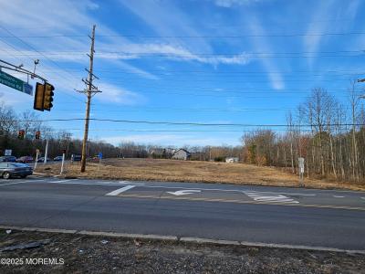 1122 Marlboro Road, Old Bridge, New Jersey 08857, États-Unis
