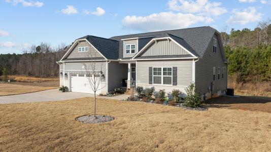 40 Cinnamon Teal Way, Youngsville, Carolina Do Norte 27596, Estados Unidos