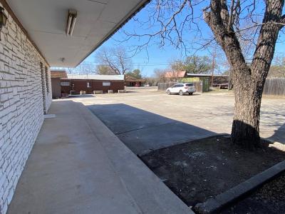 623 Myrta St, Kerrville, Texas 78028, USA