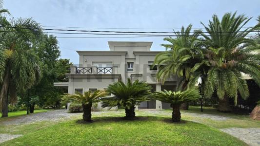 Sargento Cabral 2600, Ezeiza, GBA Sur 00001, Argentina