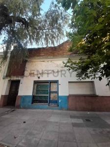 Bucarelli 2557, Villa Urquiza, Capital Federal 00001, Argentina