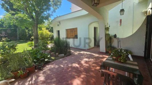 PADRE ARCE s/n, Godoy Cruz, Mendoza 5501, Argentinien