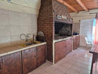Buenos Vecinos n°2707, Los Corralitos, Mendoza 00001, Argentina