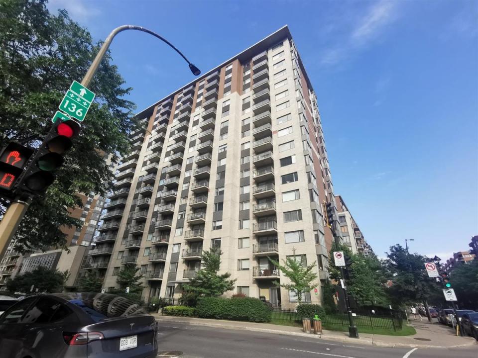 1280 Rue St-Jacques, Montréal (Ville-Marie), Québec H3C 0G1, Canada