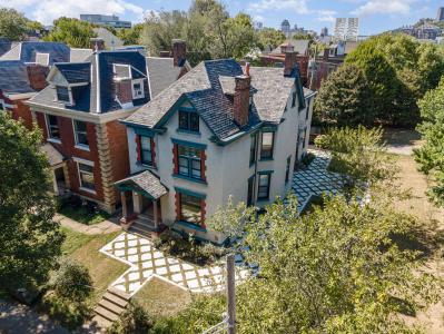 561 E 4th Street, Newport, Кентуки 41071, Соединенные Штаты