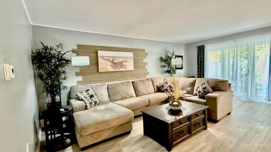208 Flax Hill Road # 33, Norwalk, Connecticut 06854, USA