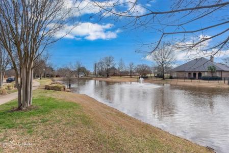 162 Captain Hm Shreve, Shreveport, Louisiana 71115, USA