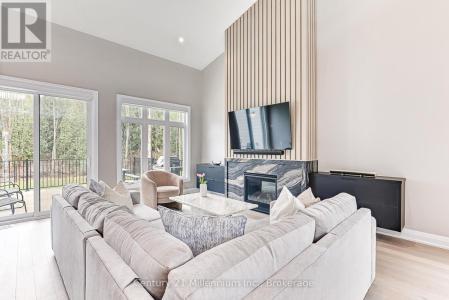 82 GOLDIE COURT, Blue Mountains, אונטריו N0H 1J0, קנדה