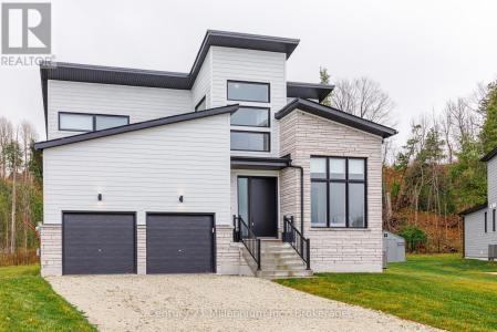 82 GOLDIE COURT, Blue Mountains, אונטריו N0H 1J0, קנדה