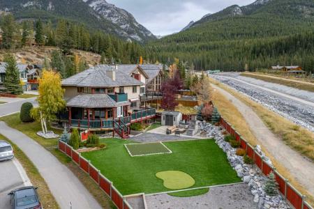 1 EAGLE LANDING, Canmore, Alberta T1W 2Y1, Kanada