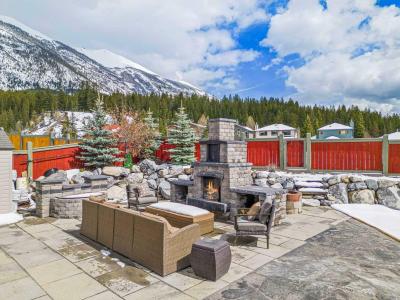1 EAGLE LANDING, Canmore, Alberta T1W 2Y1, Kanada