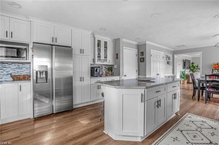 536 Saint Brides Road W, Chesapeake, Virginia 23322