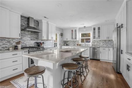 536 Saint Brides Road W, Chesapeake, Virginia 23322