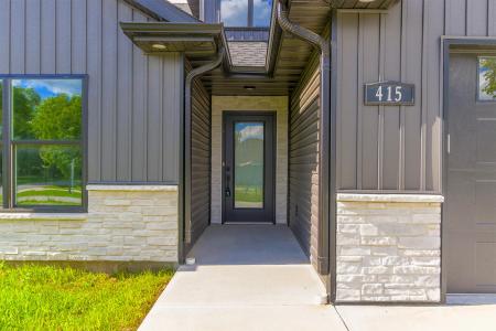 415 W FRANCIS ST, STURGEON, Missouri 65284, USA