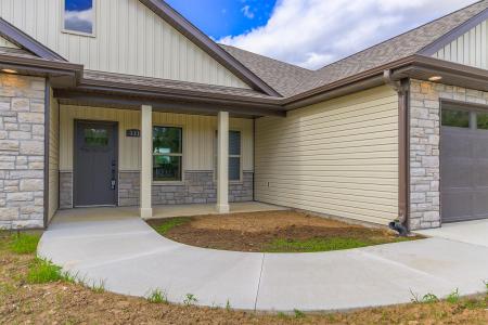 311 W FRANCIS ST, STURGEON, Missouri 65284, Stati Uniti