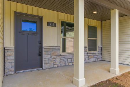 311 W FRANCIS ST, STURGEON, Missouri 65284, USA