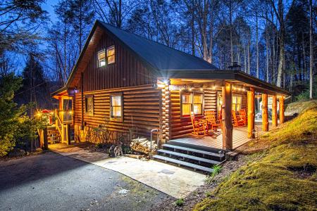 3115 E Parkway, Gatlinburg, Tennessee 37738, USA