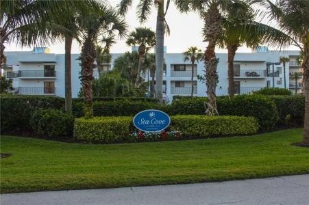 1616 Ocean Drive , 104, Vero Beach, Florida 32963, USA