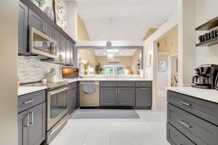 7123 Summer Tree Drive, Boynton Beach, Florida 33437, USA