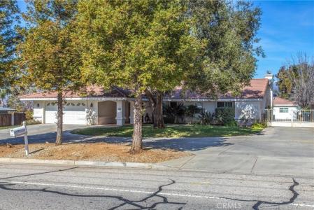 35802 Wildwood Canyon Road, Yucaipa, Californie 92399, États-Unis