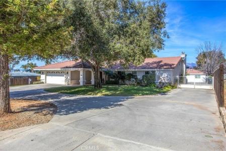35802 Wildwood Canyon Road, Yucaipa, Californie 92399, États-Unis