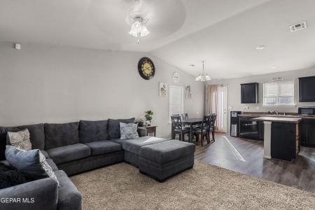 945 Villa Seca Drive, Horizon City, 텍사스 79928, 미국