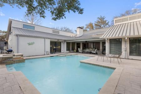 6902 Spanky Branch DR, Dallas, Texas 75248, USA