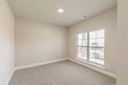 214 Navajo TRL, Alvarado, تكساس 76009, الولايات المتحدة