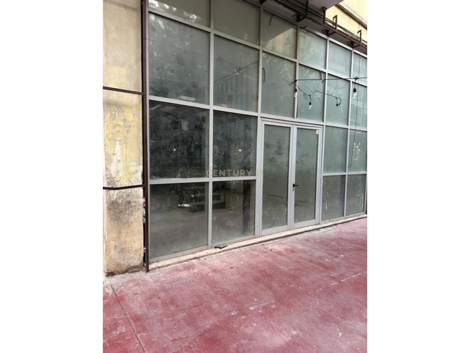 Kombinat, Tirana, Albania