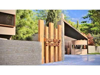 Lundër, Tirana, Albania