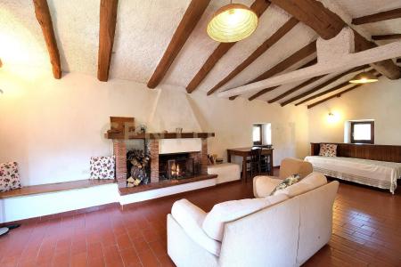 Località Casella, Molazzana, Toscana 55020, Italy
