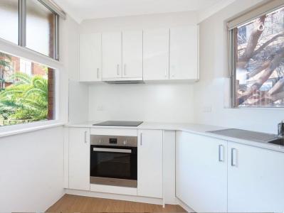 11/2 Beaconsfield Parade, Lindfield, NSW 2070, Australia