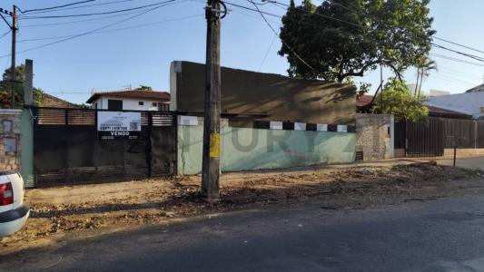 Pedro P. Peña c/ Don Valentín Rojas , Villa Aurelia, Asunción 00001, Paraguay